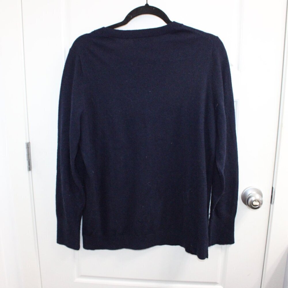 Banana Republic Navy Crewneck Sweater with 'escape' Script - Picture 3 of 3